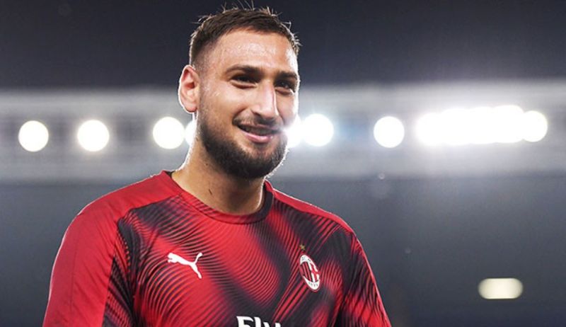 Donnarumma từng được vinh danh là Cầu thủ xuất sắc nhất Euro 2020 sau khi giúp Ý vô địch