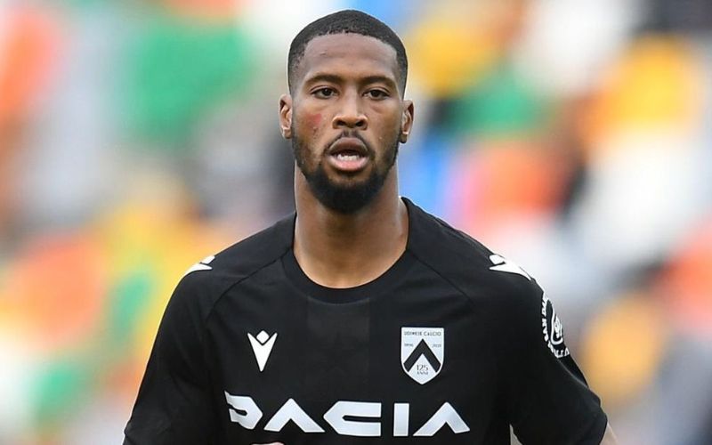 Chân sút sở hữu khả năng ghi bàn nhạy bén.