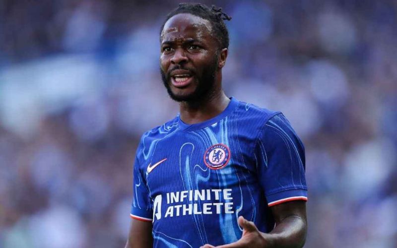 Raheem Sterling là một trong những cầu thủ cánh xuất sắc nhất của bóng đá Anh.