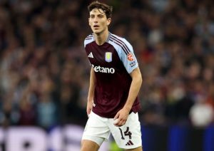 Với kỹ năng đọc trận đấu và tinh thần lãnh đạo, Pau Torres luôn là trụ cột của đội bóng