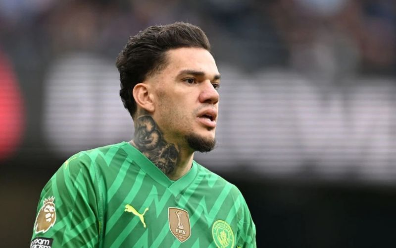 Anh luôn thể hiện bản lĩnh vững vàng trong khung thành.